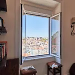 The Sunset Nest Daire Lisboa
