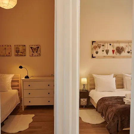 The Sunset Nest Apartment