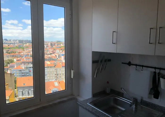 The Sunset Nest Lissabon