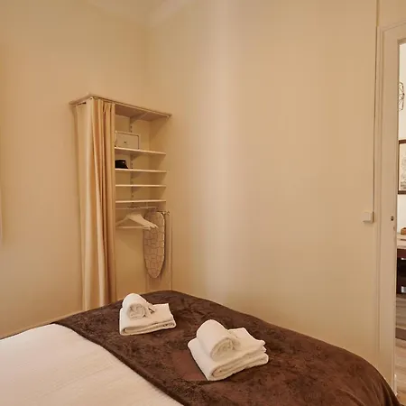 日落巢公寓 公寓 *